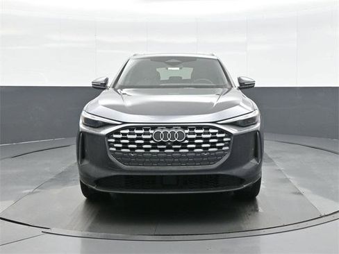 New 2025 Audi Q5 Premium image 2