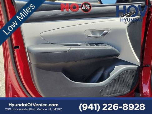 Used 2025 Hyundai Tucson SEL AWD/4WD image 24