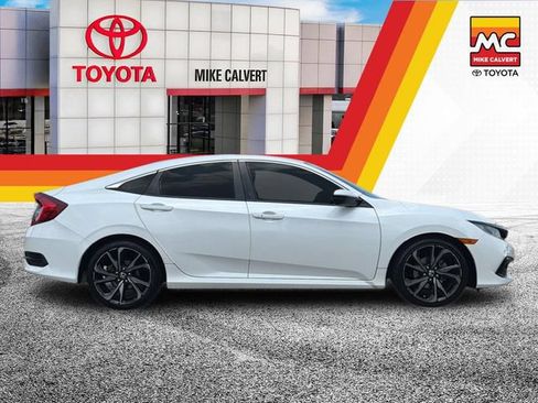Used 2019 Honda Civic Sport image 6