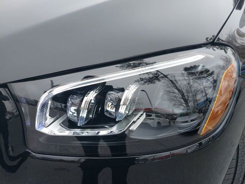 New 2025 Mercedes-Benz GLS 450 4MATIC image 35