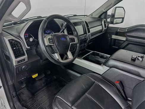 Used 2020 Ford F350 Lariat w/ Lariat Ultimate Package image 30