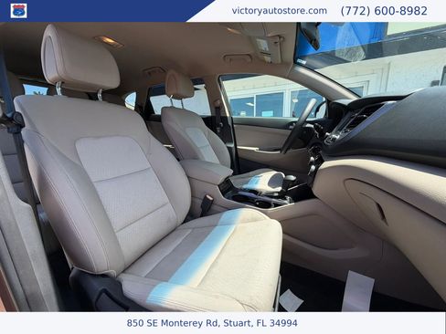 Used 2016 Hyundai Tucson SE FWD image 18