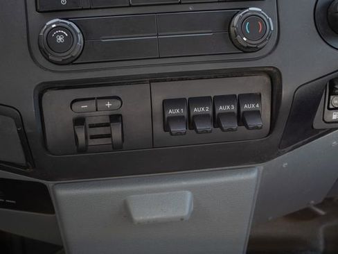 Used 2011 Ford F450 XL w/ PWR Equipment Group image 29