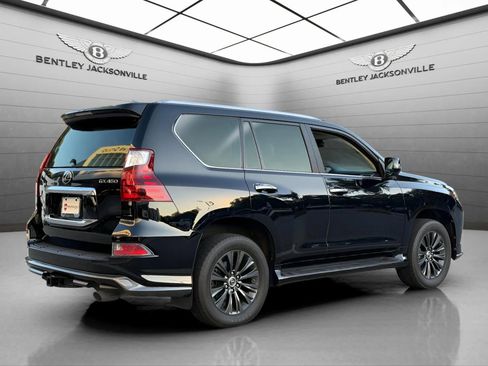 Used 2021 Lexus GX 460 Luxury w/ Sport Design Package image 13