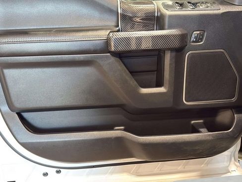 Used 2019 Ford F150 Raptor w/ Equipment Group 802A Luxury AWD/4WD image 18