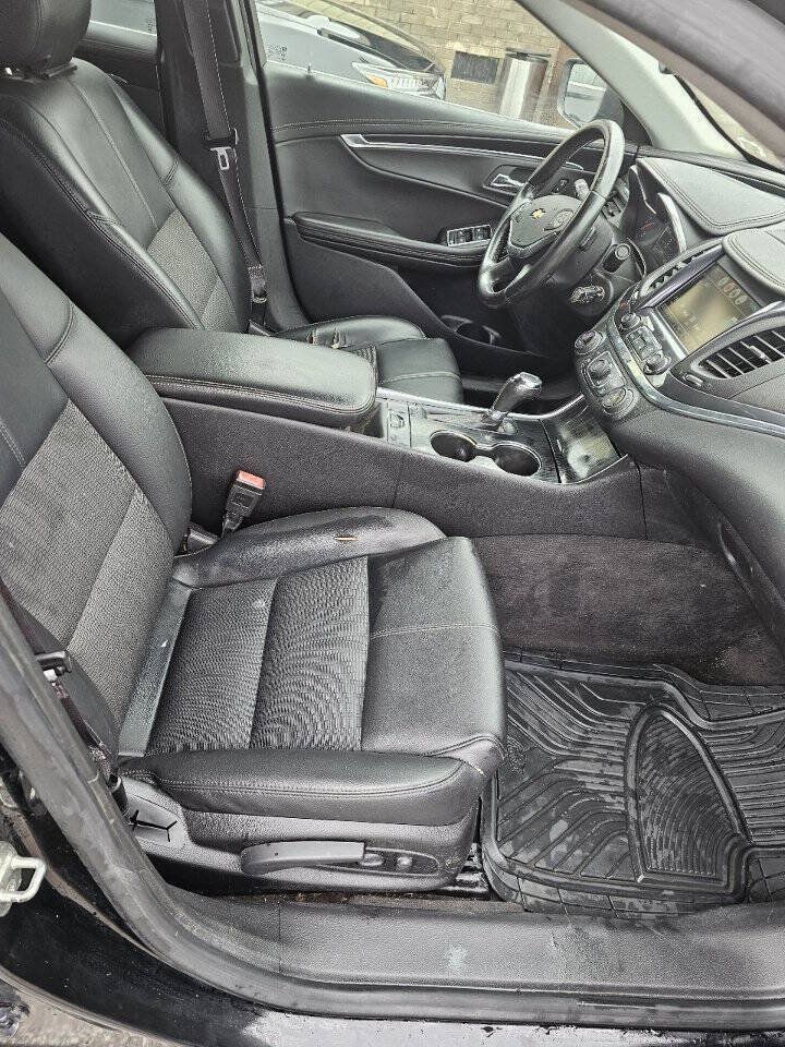 Used 2016 Chevrolet Impala LT FWD image 12