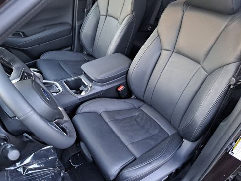 Used 2025 Subaru Outback Touring AWD/4WD image 15