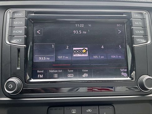 Used 2017 Volkswagen Jetta SE FWD image 37
