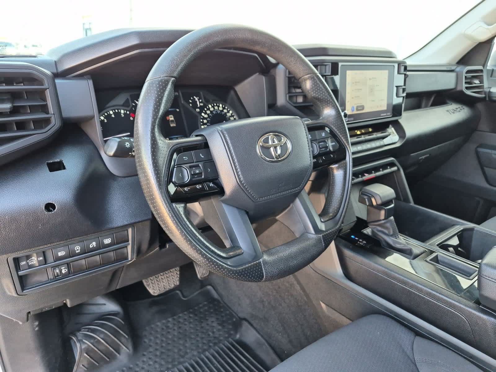 Used 2022 Toyota Tundra SR w/ SR Tow Package RWD image 10