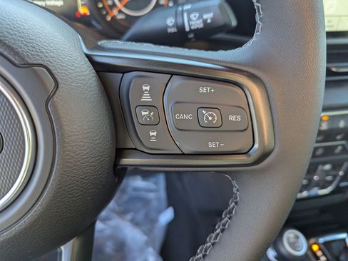 New 2026 Jeep Gladiator Sport image 12