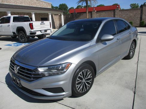Used 2019 Volkswagen Jetta SE image 12