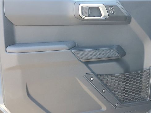 New 2025 Ford Bronco Big Bend w/ Black Diamond Package image 24