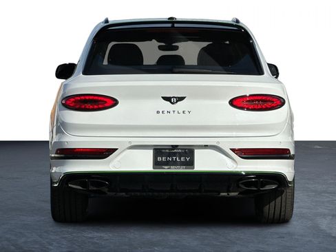 New 2025 Bentley Bentayga image 11