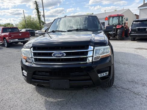 Used 2017 Ford Expedition EL XLT AWD/4WD image 3