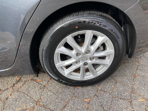 Used 2016 MAZDA MAZDA3 i Sport w/ Preferred Equipment Package image 10