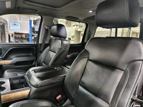 Used 2015 Chevrolet Silverado 1500 LTZ w/ LTZ Plus Package AWD/4WD image 13