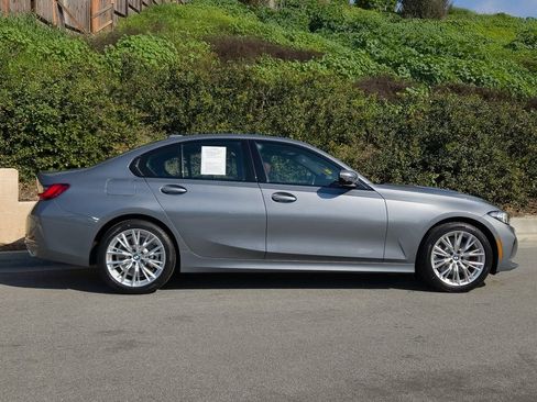 Used 2023 BMW 330i Sedan w/ Driving Assistance Package image 4