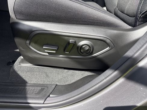 New 2025 Jeep Grand Cherokee Laredo X w/ Luxury Tech Group I image 19