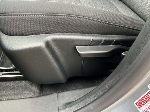 New 2026 GMC Terrain Elevation image 17