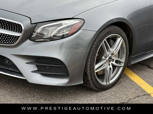Used 2018 Mercedes-Benz E 400 4MATIC Cabriolet image 11