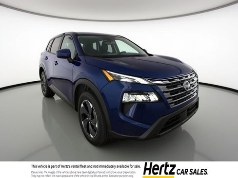 Used 2025 Nissan Rogue SV image 1