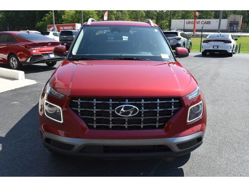 New 2025 Hyundai Venue Limited image 7