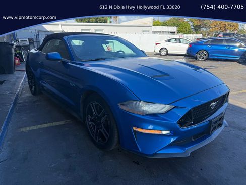 Used 2019 Ford Mustang GT Premium w/ Equipment Group 401A image 7