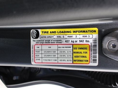 Used 2022 Ford Escape SEL w/ Technology Package FWD image 38