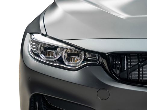 Used 2016 BMW M4 GTS RWD image 9