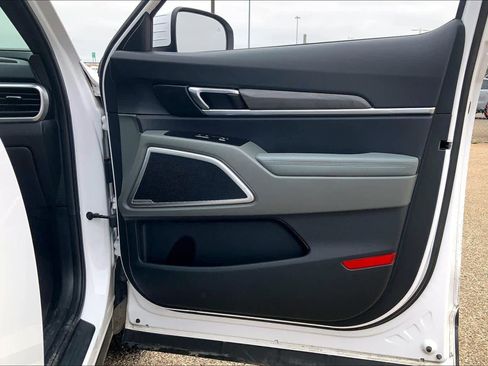 Used 2023 Kia Telluride EX X-Line AWD/4WD image 23