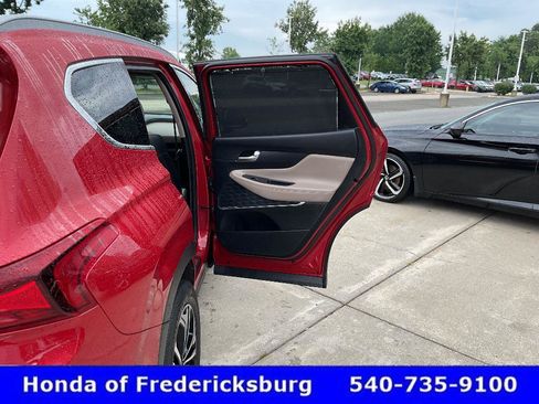 Used 2019 Hyundai Santa Fe Limited AWD/4WD image 17