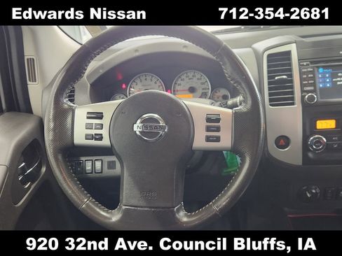 Used 2017 Nissan Frontier PRO-4X image 15