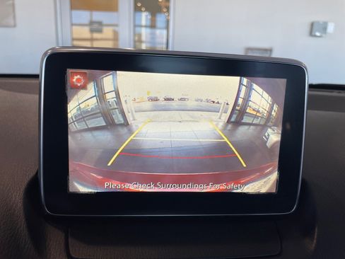 Used 2017 Toyota Yaris iA FWD image 29