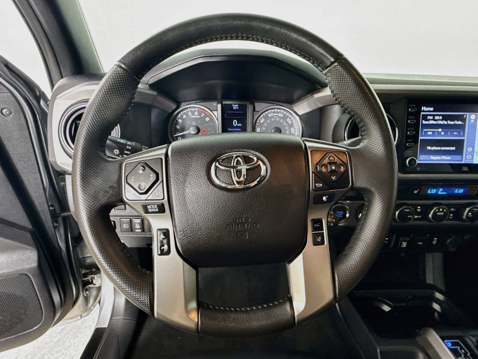 Certified 2021 Toyota Tacoma Limited AWD/4WD image 13