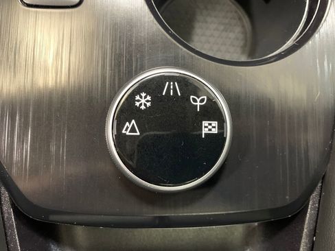 Used 2022 Nissan Rogue Platinum w/ Head-Up Display Package image 27