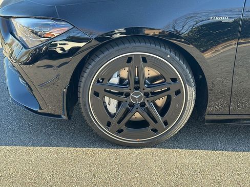 New 2025 Mercedes-Benz CLA 35 AMG 4MATIC image 13