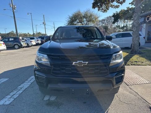 Used 2021 Chevrolet Colorado LT image 3