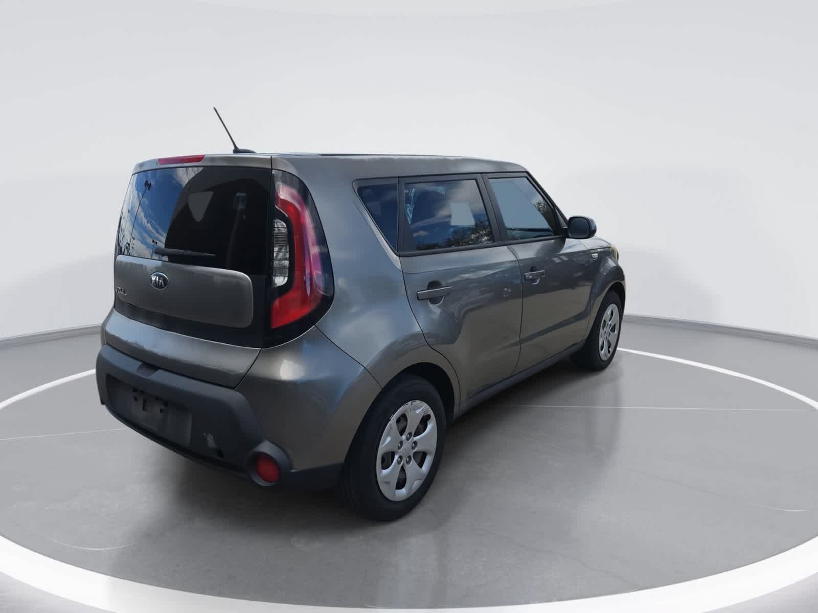 Used 2014 Kia Soul FWD image 8