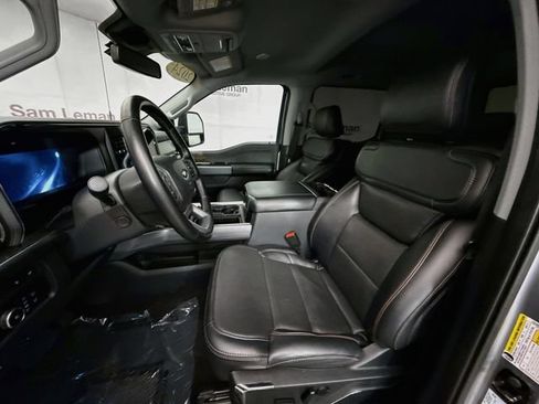Used 2024 Ford F250 Lariat w/ Lariat Ultimate Package AWD/4WD image 22