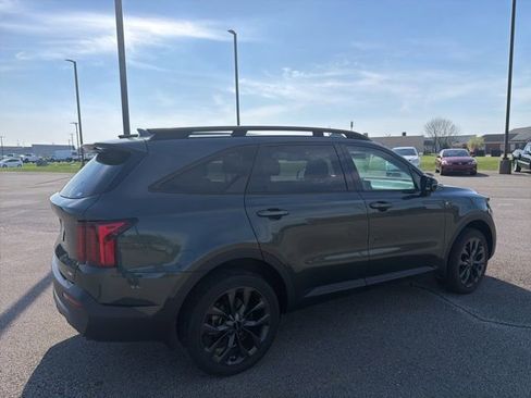 Used 2023 Kia Sorento X-Line EX image 14