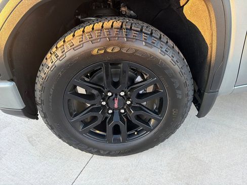 New 2026 GMC Sierra 1500 Elevation w/ Preferred Package image 11