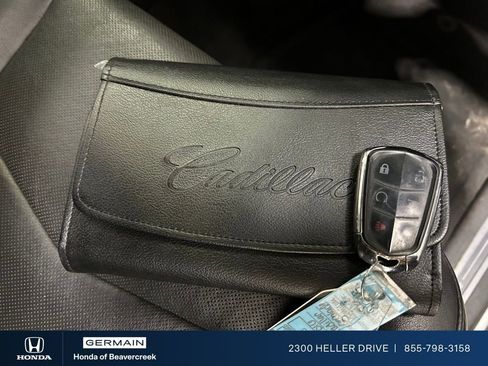 Used 2016 Cadillac Escalade Premium RWD image 35