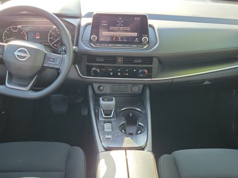 Certified 2025 Nissan Rogue S FWD image 13