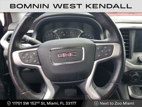 Used 2022 GMC Acadia SLT w/ Preferred Package image 26