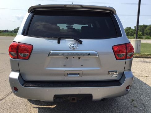 Used 2016 Toyota Sequoia Limited AWD/4WD image 8