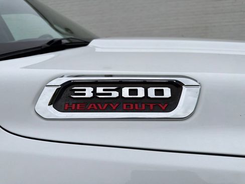 Used 2020 RAM 3500 Laramie RWD image 10