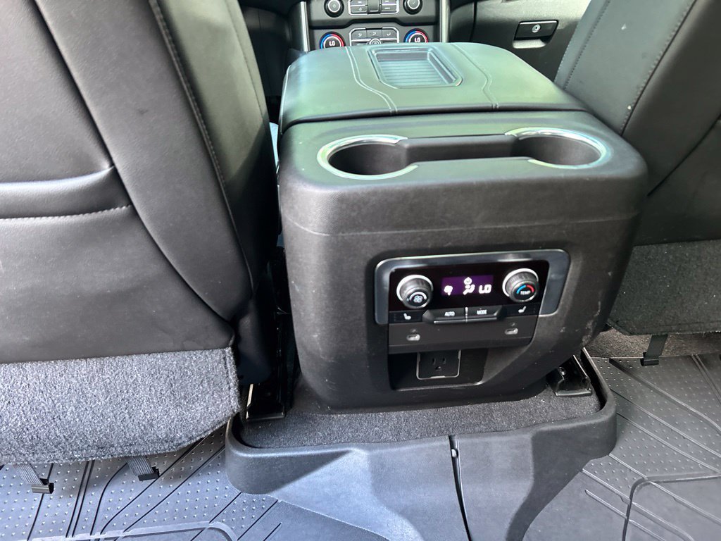 Used 2021 Chevrolet Tahoe LT w/ LT Signature Package AWD/4WD image 33