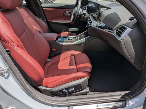 Used 2023 BMW 330i Sedan w/ M Sport Package RWD image 38