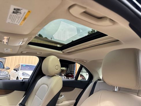 Used 2020 Mercedes-Benz C 300 Sedan image 14