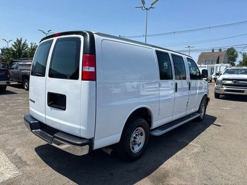 Used 2024 Chevrolet Express 2500 w/ Driver Convenience Package RWD image 6